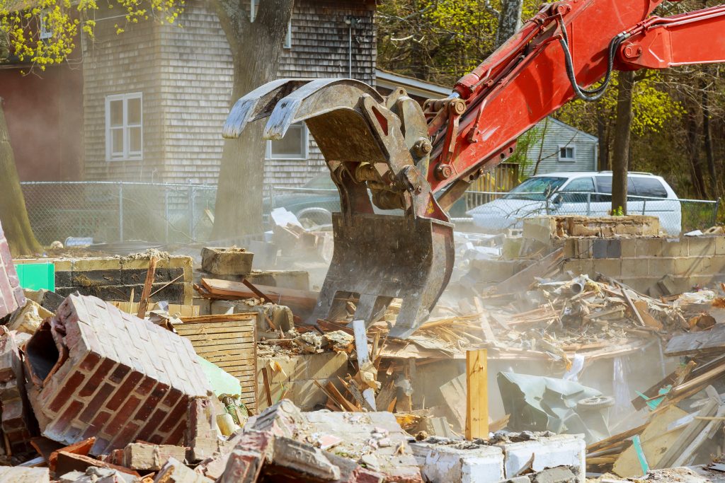 Demolition of an old house